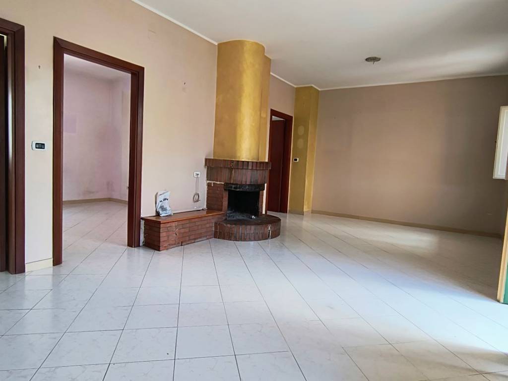 appartamento in vendita a Giffoni Valle Piana in zona Vassi