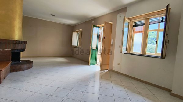 appartamento in vendita a Giffoni Valle Piana in zona Vassi