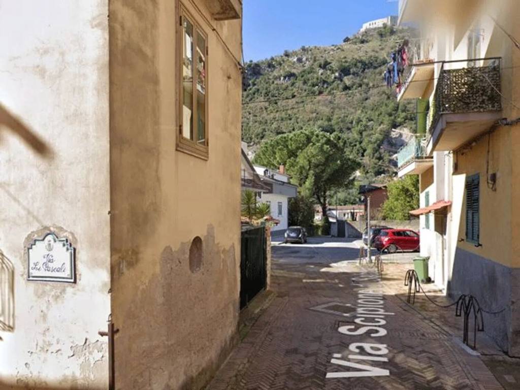 appartamento in vendita a Giffoni Valle Piana