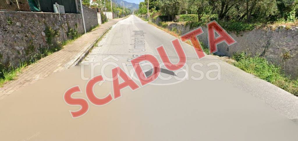 appartamento in vendita a Giffoni Valle Piana in zona Curti