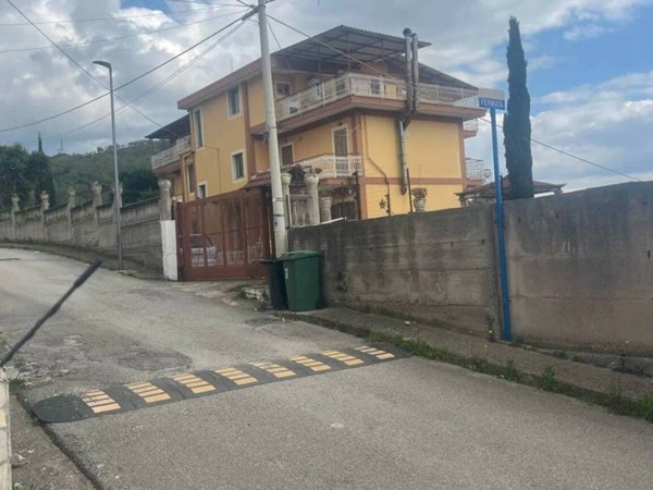 appartamento in vendita a Giffoni Valle Piana