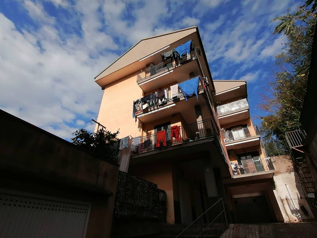 appartamento in vendita a Giffoni Valle Piana