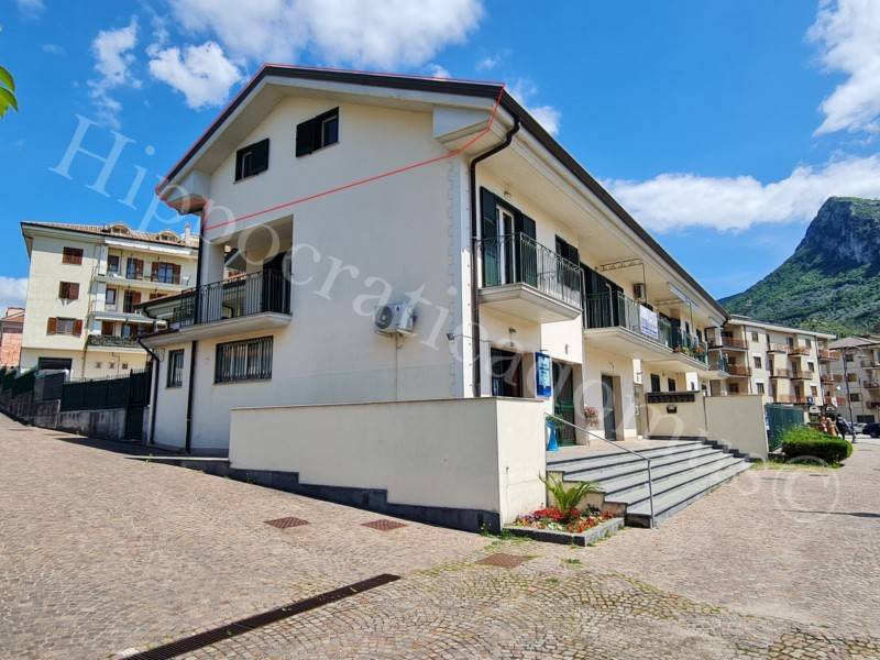 appartamento in vendita a Giffoni Valle Piana