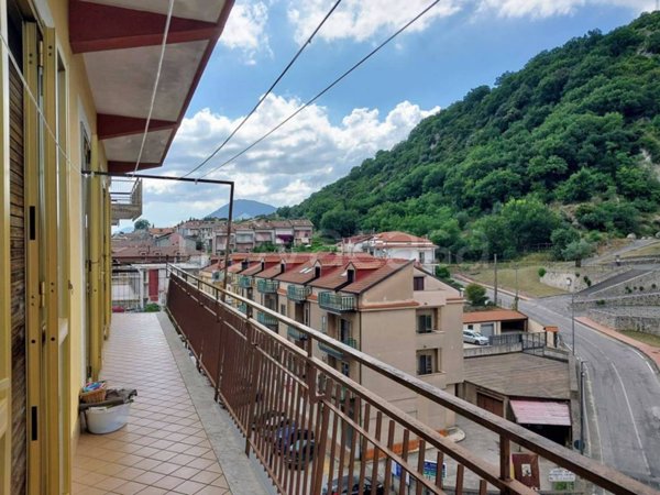 appartamento in vendita a Giffoni Valle Piana