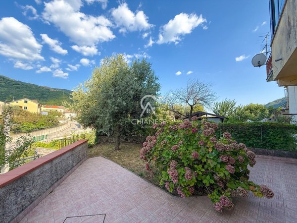 appartamento in vendita a Giffoni Valle Piana