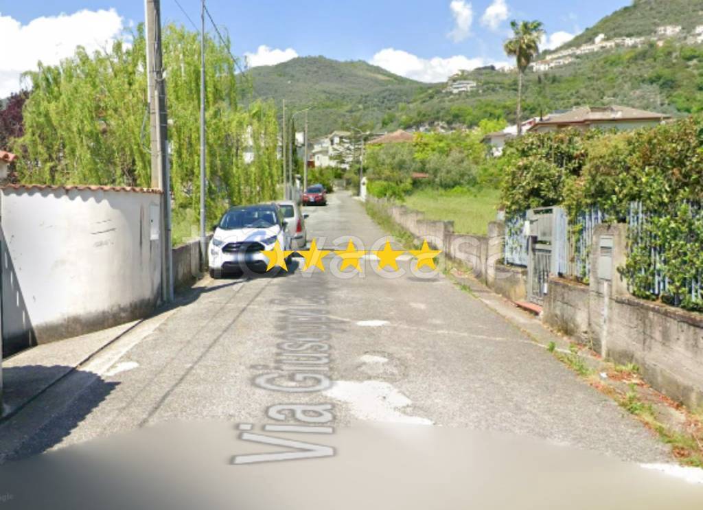 appartamento in vendita a Giffoni Valle Piana