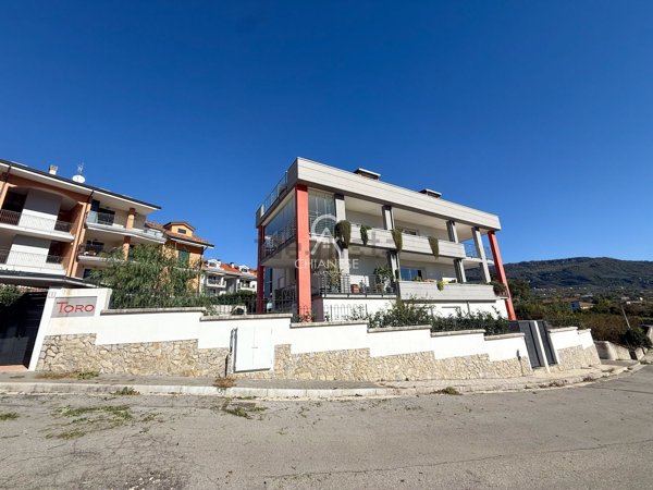 appartamento in vendita a Giffoni Valle Piana