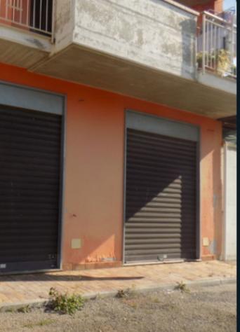 pentavano in vendita a Giffoni Valle Piana in zona Ornito