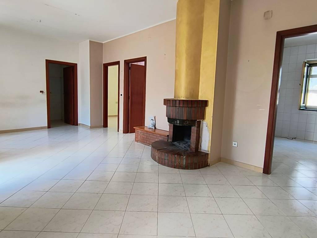 appartamento in vendita a Giffoni Valle Piana