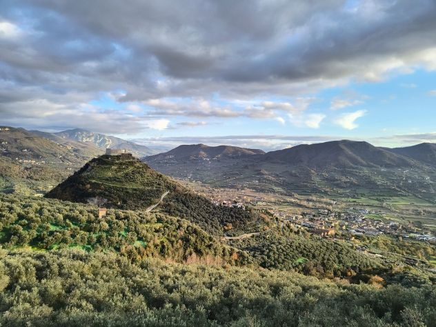 casa indipendente in vendita a Giffoni Valle Piana in zona Terravecchia