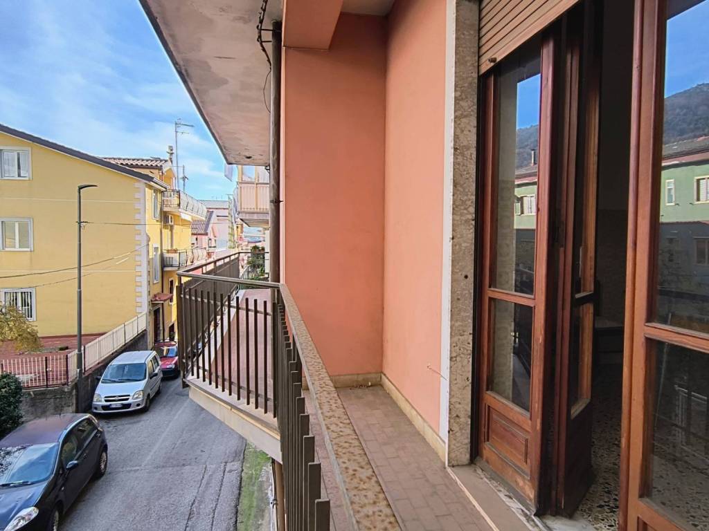 appartamento in vendita a Giffoni Valle Piana