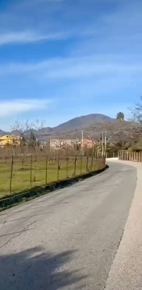 appartamento in vendita a Giffoni Valle Piana