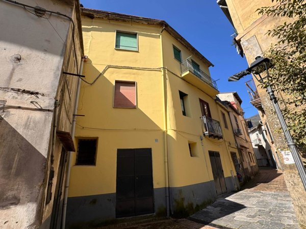 appartamento in vendita a Giffoni Valle Piana