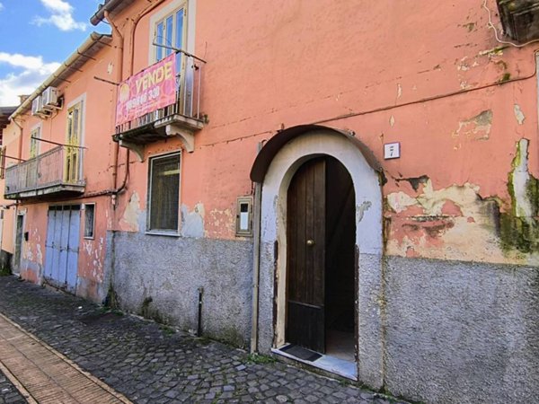 casa indipendente in vendita a Giffoni Valle Piana in zona Chieve