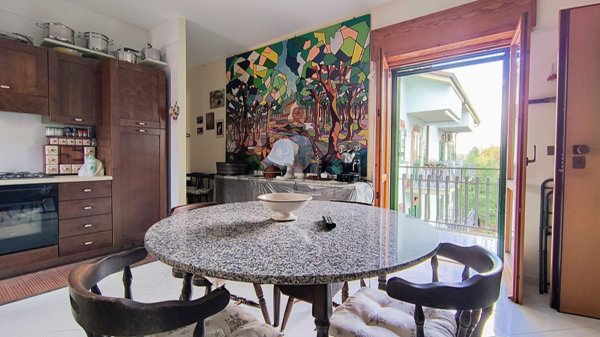 appartamento in vendita a Giffoni Valle Piana