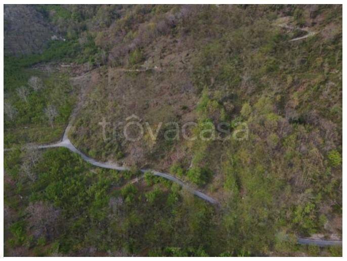 casa indipendente in vendita a Giffoni Valle Piana