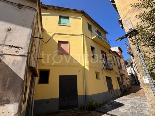 appartamento in vendita a Giffoni Valle Piana in zona Vassi