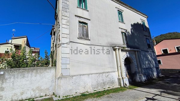 appartamento in vendita a Giffoni Valle Piana in zona San Giovanni