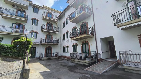 appartamento in vendita a Giffoni Valle Piana in zona Terravecchia