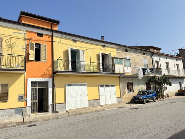 appartamento in vendita a Gioi in zona Cardile
