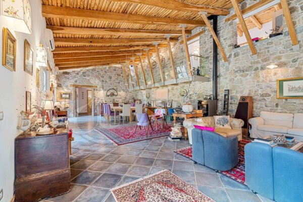 casa indipendente in vendita a Giungano