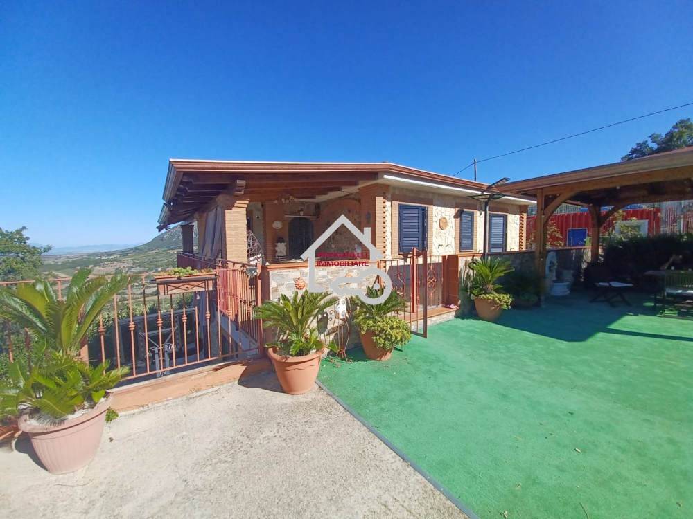 casa indipendente in vendita a Giungano