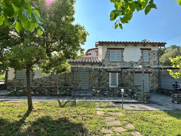 casa indipendente in vendita a Giungano