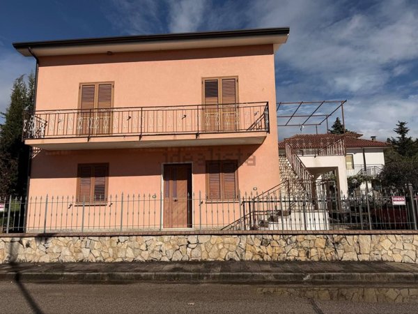 casa indipendente in vendita a Giungano