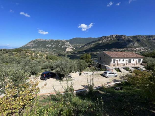 casa indipendente in vendita a Giungano