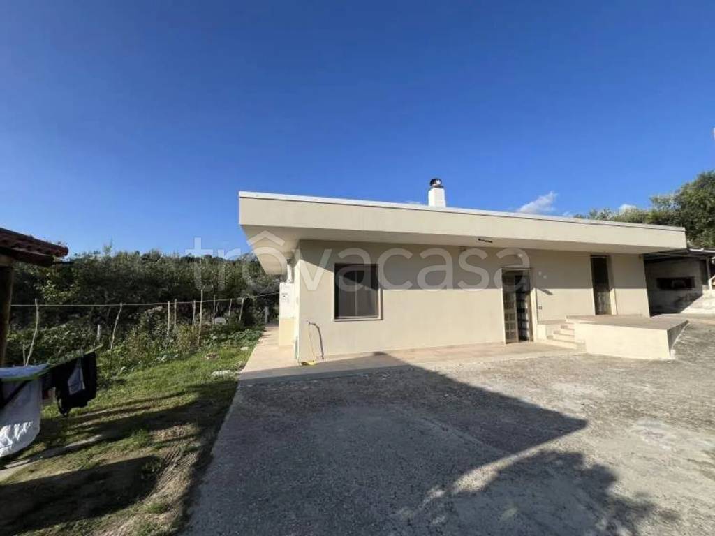casa indipendente in vendita a Giungano