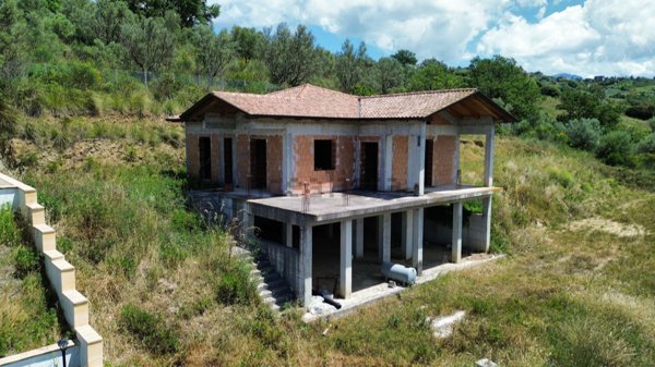 casa indipendente in vendita a Giungano
