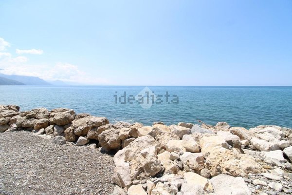 appartamento in vendita ad Ispani in zona Capitello