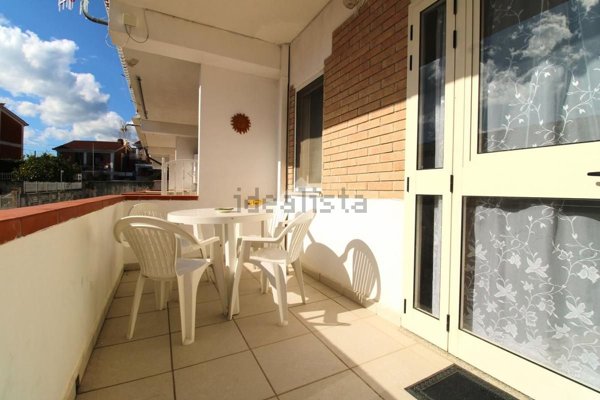 appartamento in vendita ad Ispani in zona Capitello