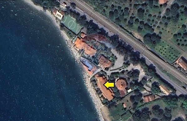 appartamento in vendita ad Ispani in zona Capitello