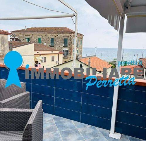 appartamento in vendita ad Ispani in zona Capitello