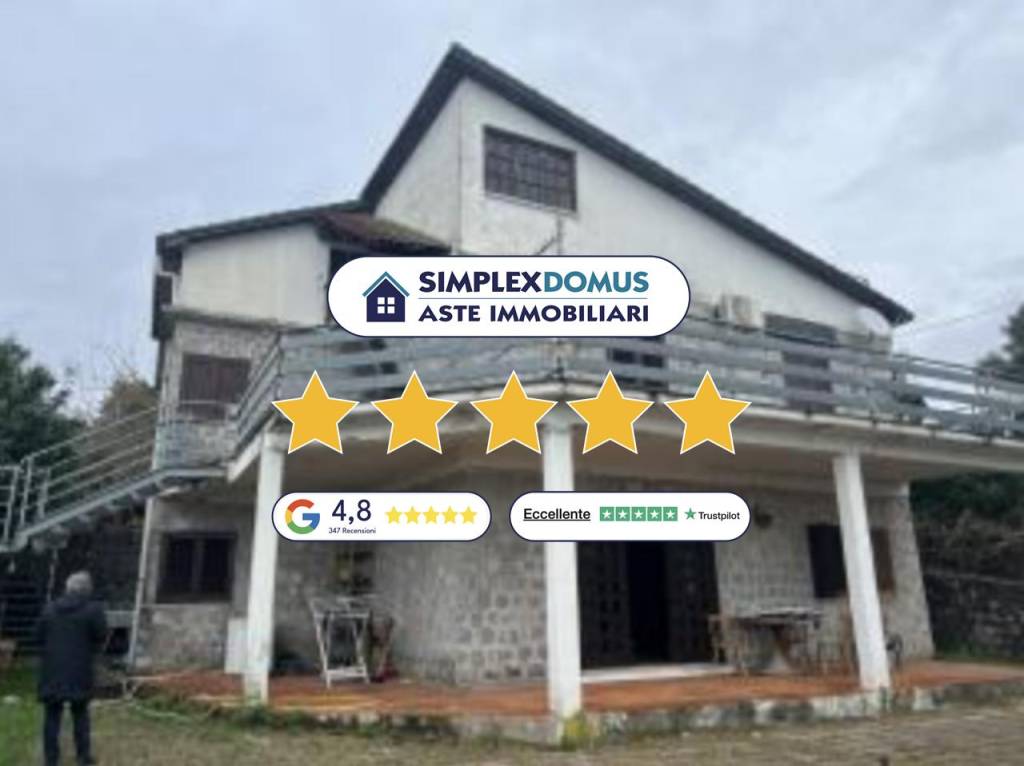 casa indipendente in vendita ad Ispani