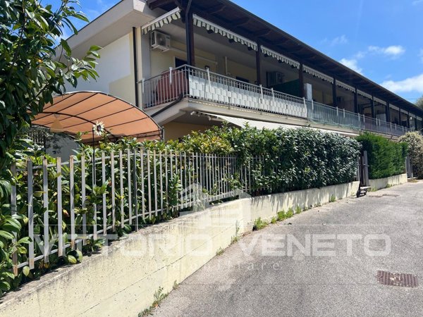 appartamento in vendita a Laureana Cilento