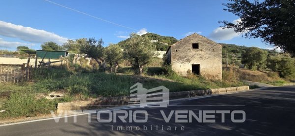 appartamento in vendita a Laureana Cilento