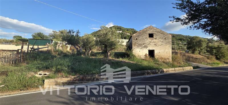 terreno agricolo in vendita a Laureana Cilento