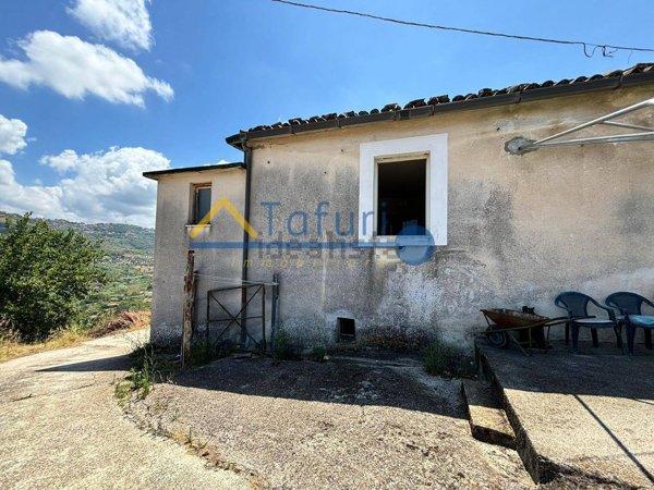 appartamento in vendita a Laureana Cilento