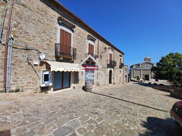 appartamento in vendita a Lustra in zona Rocca Cilento