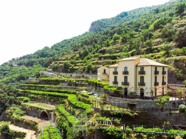 casa indipendente in vendita a Maiori