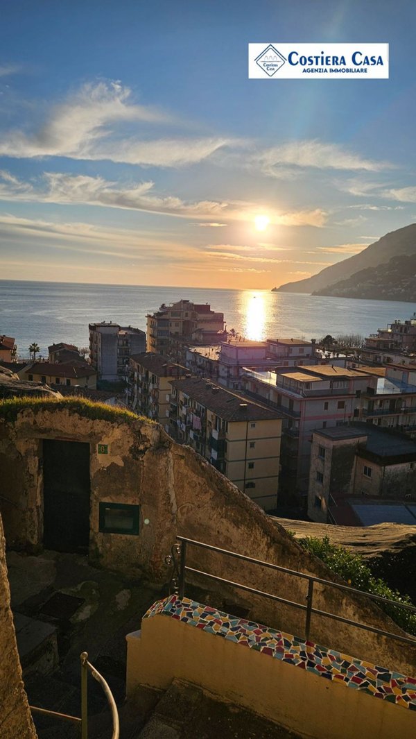 casa indipendente in vendita a Maiori