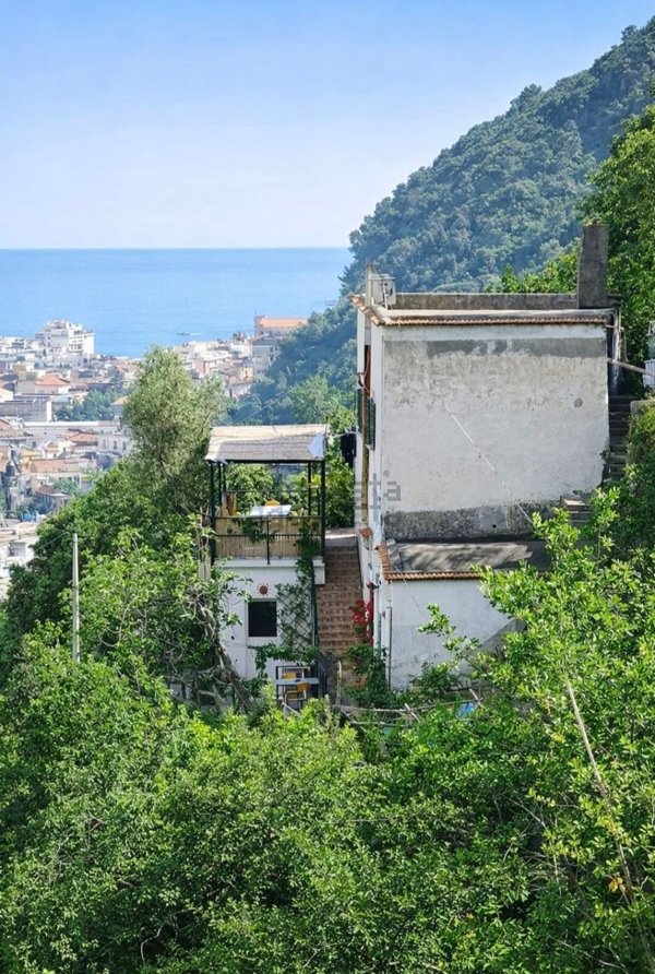 casale in vendita a Maiori