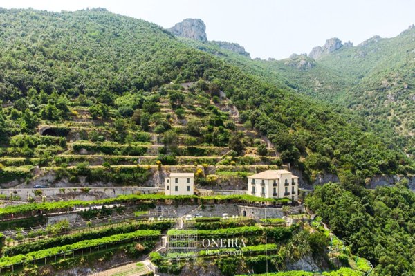 casa indipendente in vendita a Maiori in zona Erchie