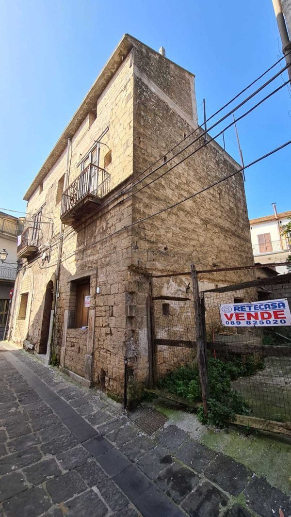 bifamiliare in vendita a Mercato San Severino in zona Carifi/Torello