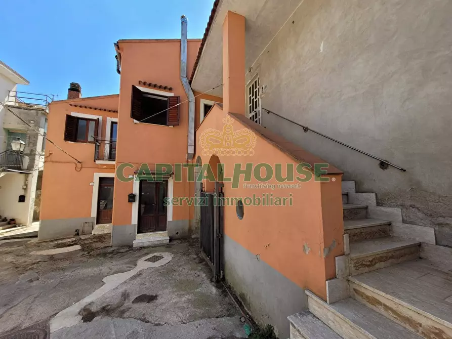 casa semindipendente in vendita a Mercato San Severino in zona Carifi/Torello