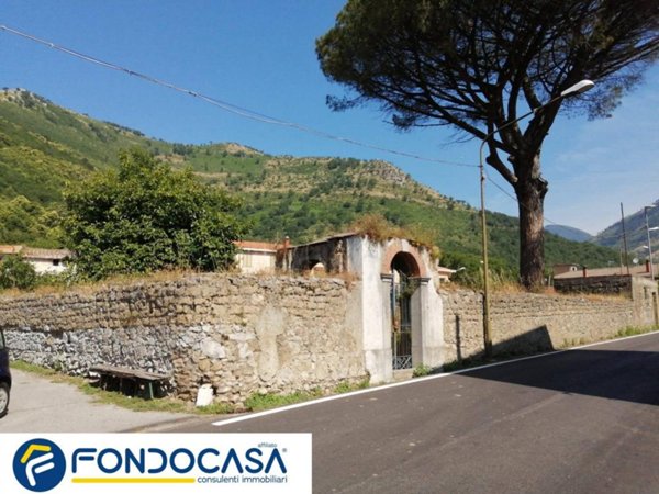 appartamento in vendita a Mercato San Severino in zona Carifi/Torello