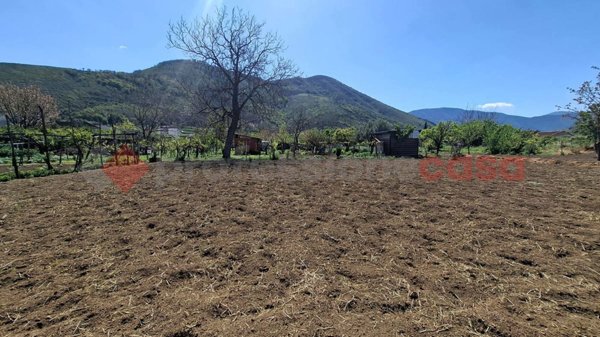 terreno agricolo in vendita a Mercato San Severino in zona Piazza del Galdo