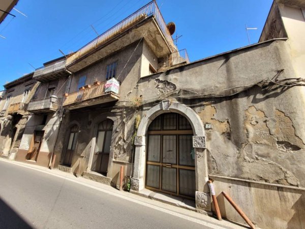 casa indipendente in vendita a Mercato San Severino in zona Sant'Angelo